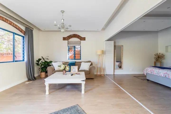 Sunset Beach Holiday Accommodation Kapstadt Exterior foto